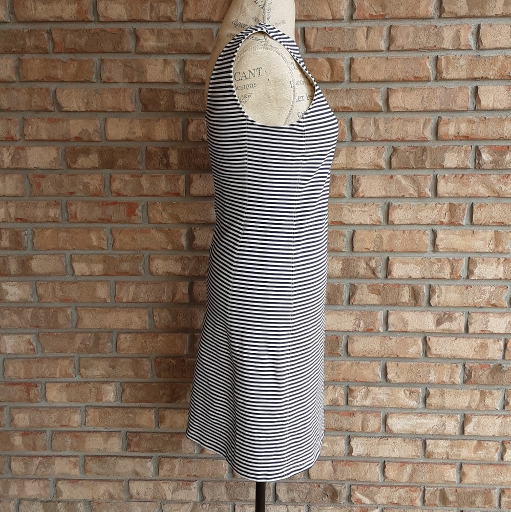 Theory Mivrill Sleeveless Nautical Striped Dress. - Picture 3 of 9